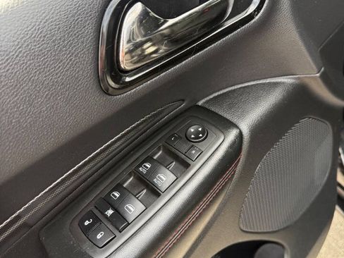 Used 2023 Dodge Durango GT AWD/4WD image 9