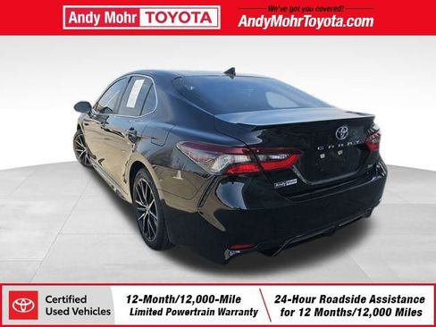 Certified 2021 Toyota Camry SE image 5