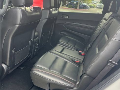 Used 2025 Dodge Durango GT AWD/4WD image 3