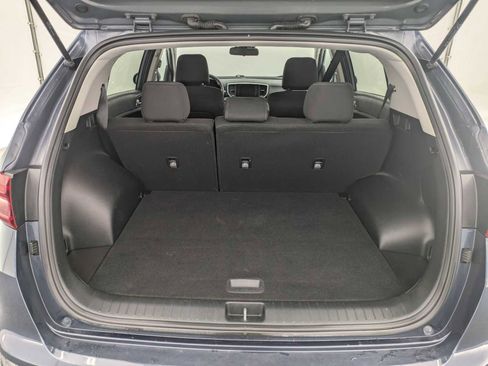 Used 2020 Kia Sportage LX image 32