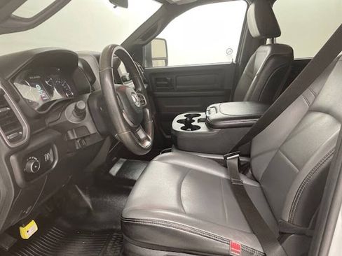 Used 2024 RAM 2500 Tradesman w/ Snow Chief Group AWD/4WD image 10