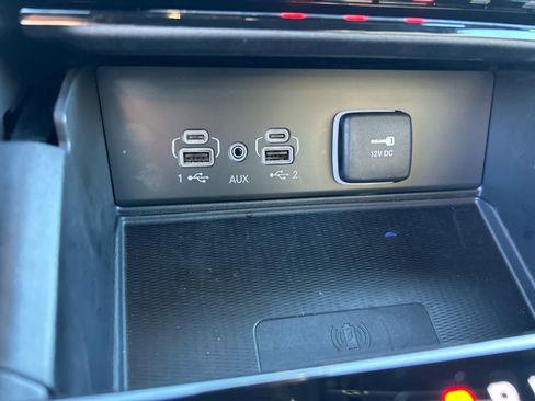 Used 2025 Jeep Grand Cherokee L Laredo w/ Luxury Tech Group I image 37