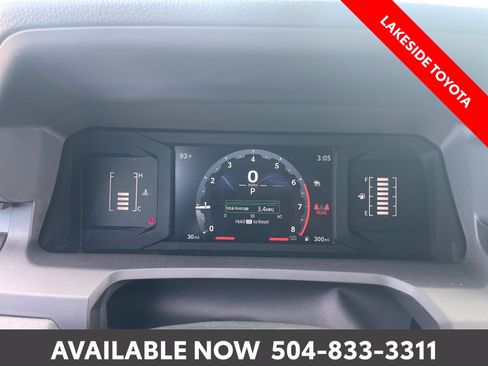 Certified 2026 Toyota Tacoma SR5 AWD/4WD image 35