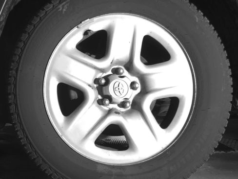 Used 2011 Toyota RAV4 image 10