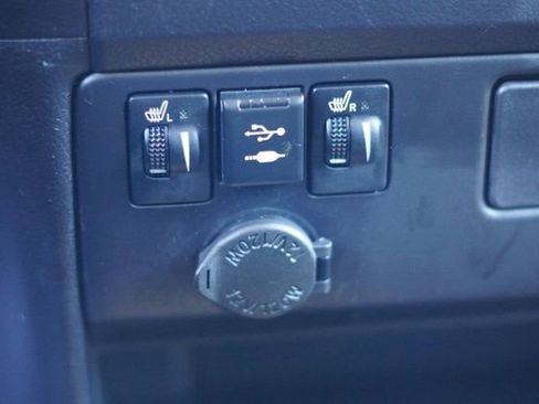 Used 2020 Toyota Sienna SE image 29