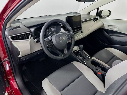 Certified 2025 Toyota Corolla LE FWD image 9