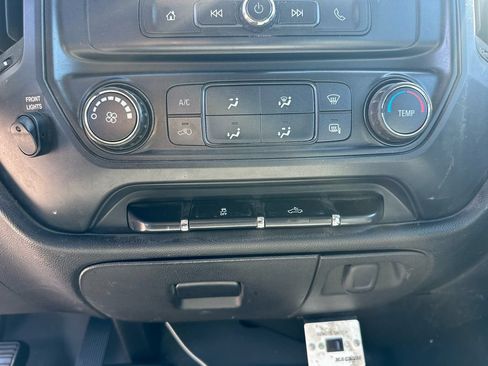Used 2016 Chevrolet Silverado 2500 W/T w/ WT Fleet Convenience Package AWD/4WD image 37