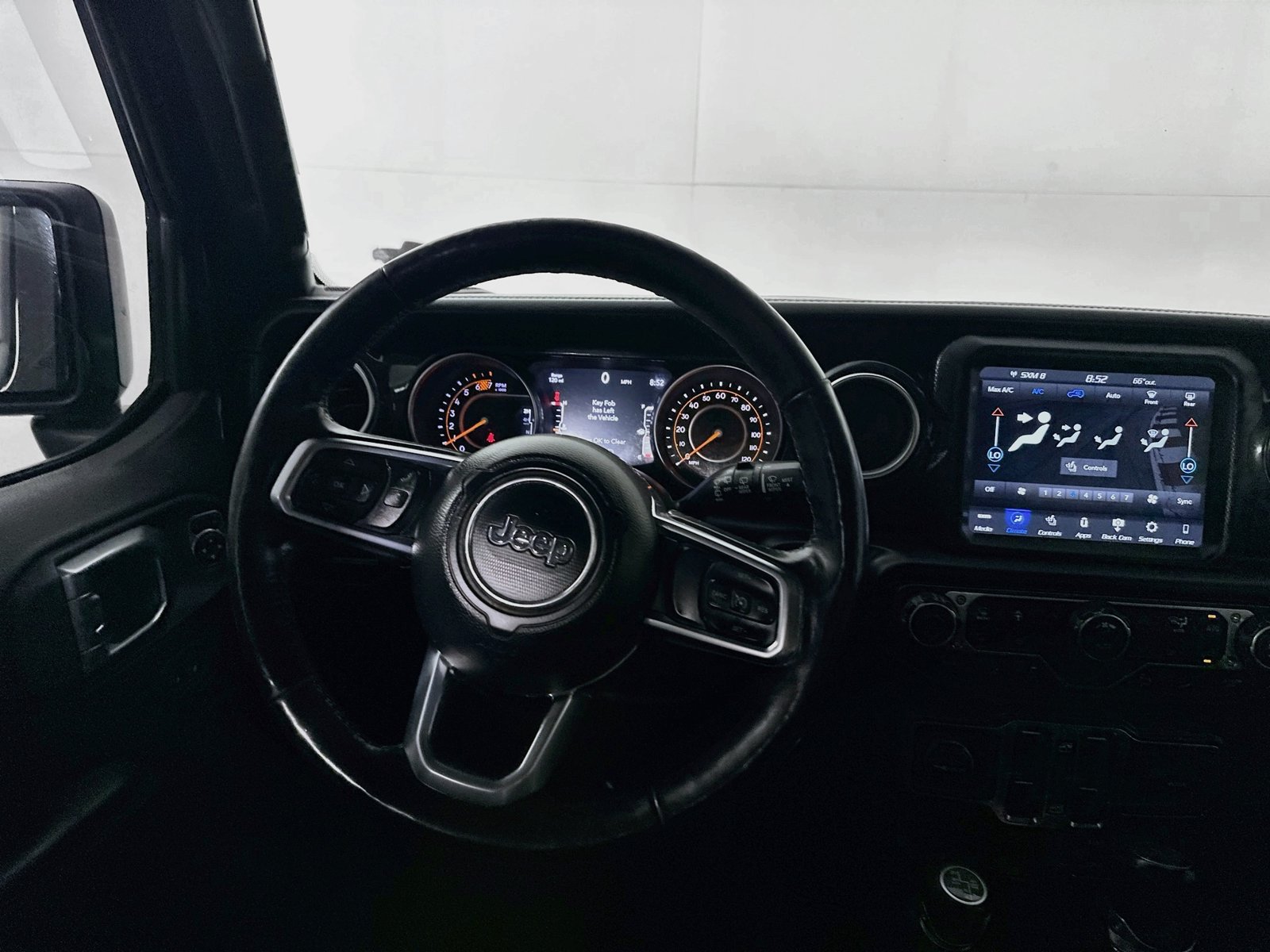Used 2020 Jeep Wrangler Unlimited Sahara AWD/4WD image 20