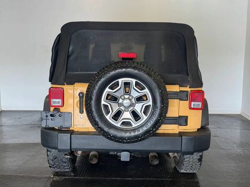 Used 2013 Jeep Wrangler Rubicon w/ PWR Convenience Group AWD/4WD image 5