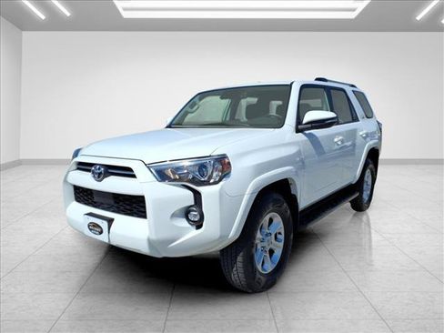 Used 2024 Toyota 4Runner SR5 Premium AWD/4WD image 5