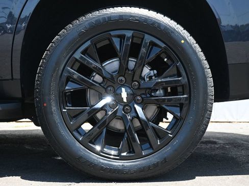 Used 2023 Chevrolet Tahoe LS AWD/4WD image 9