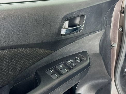 Used 2016 Honda CR-V EX image 17