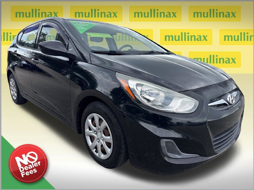 Used 2014 Hyundai Accent GS FWD 360° Tour
