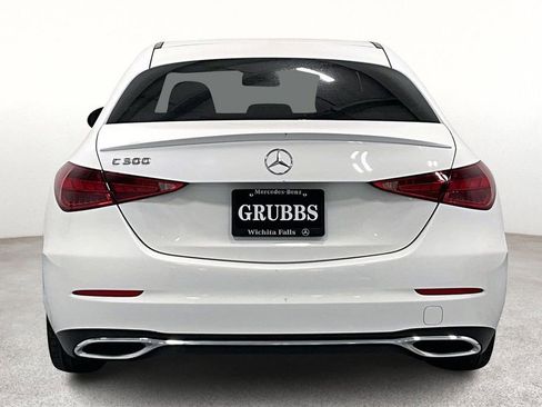Used 2022 Mercedes-Benz C 300 Sedan image 4