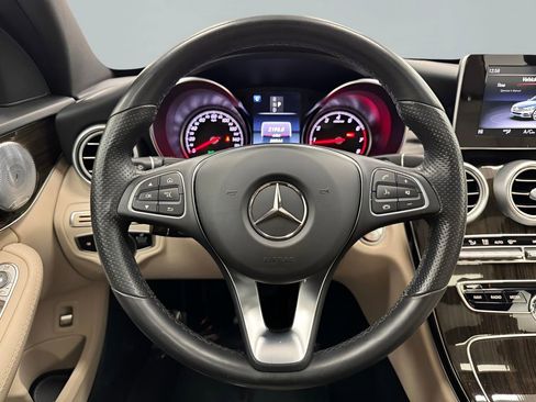 Used 2018 Mercedes-Benz C 300 Sedan image 13