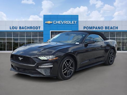 Used 2023 Ford Mustang Convertible w/ Equipment Group 101A RWD image 3