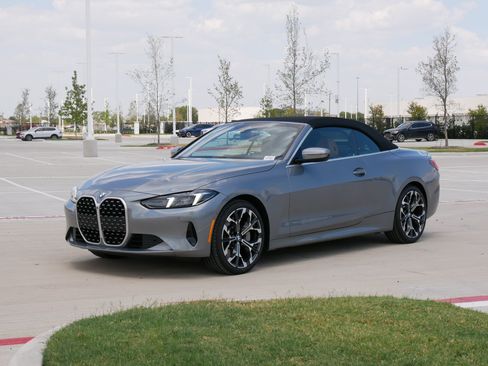 Used 2027 BMW 430i Convertible RWD image 10