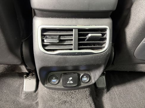 Certified 2023 Hyundai Santa Fe Limited w/ Cargo Package image 19