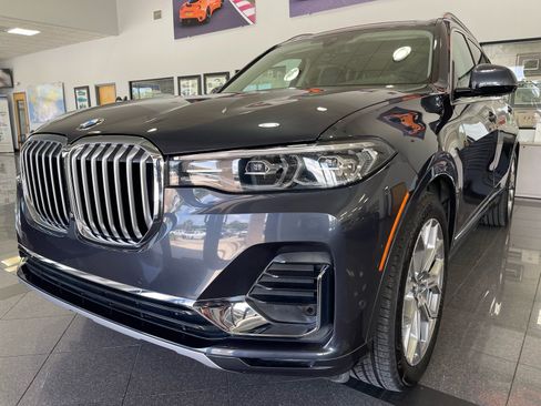 Used 2020 BMW X7 xDrive40i w/ Premium Package AWD/4WD image 11