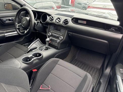 Used 2016 Ford Mustang Coupe w/ Equipment Group 051A image 5