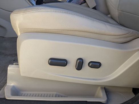 Used 2014 Ford Escape Titanium w/ Equipment Group 401A image 28