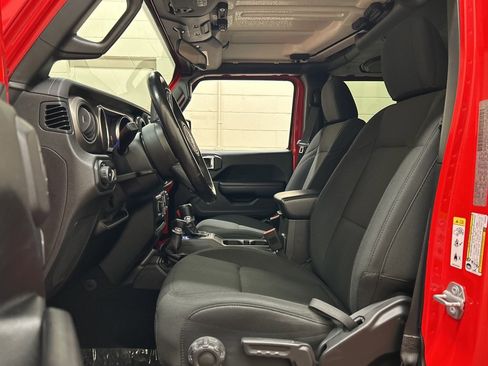 Used 2018 Jeep Wrangler Unlimited Sport S image 7