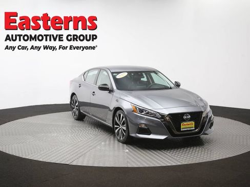 Used 2022 Nissan Altima 2.5 SR FWD image 50
