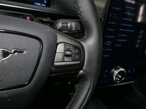 Used 2024 Ford Mustang Mach-E Premium image 30