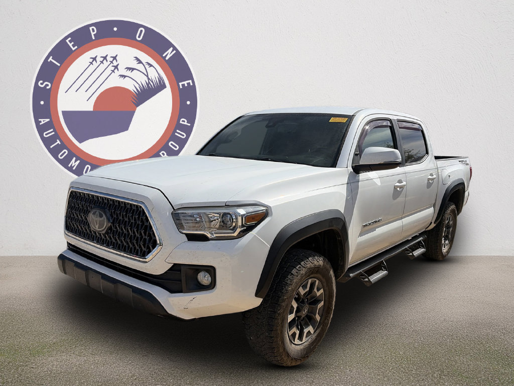 Used 2019 Toyota Tacoma TRD Off-Road RWD image 2