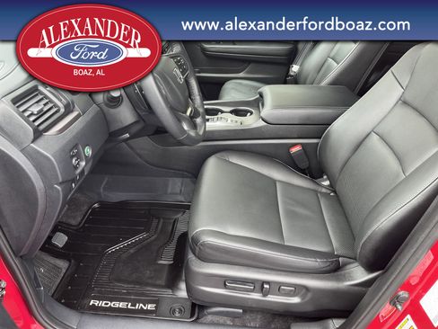 Used 2025 Honda Ridgeline RTL image 11