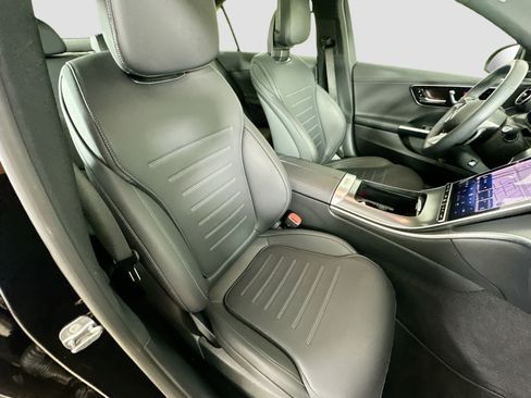 Certified 2024 Mercedes-Benz C 300 4MATIC Sedan image 35
