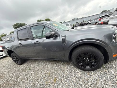 Used 2025 Ford Maverick XLT w/ XLT Luxury Package AWD/4WD image 13
