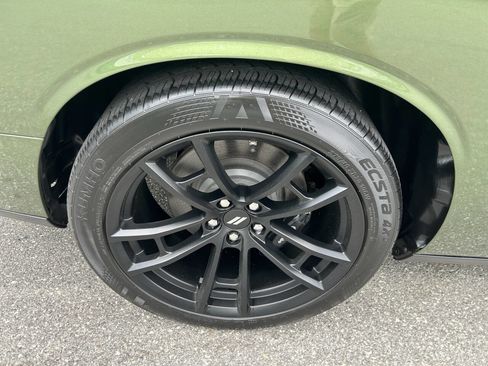 Used 2021 Dodge Challenger R/T w/ Performance Handling Group RWD image 11