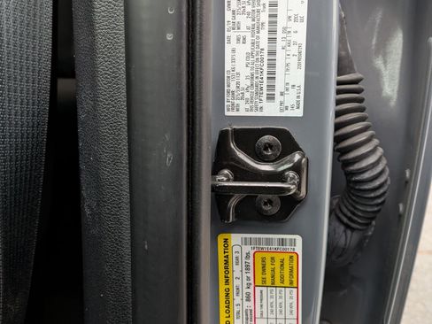 Used 2019 Ford F150 XLT w/ Equipment Group 302A Luxury image 23