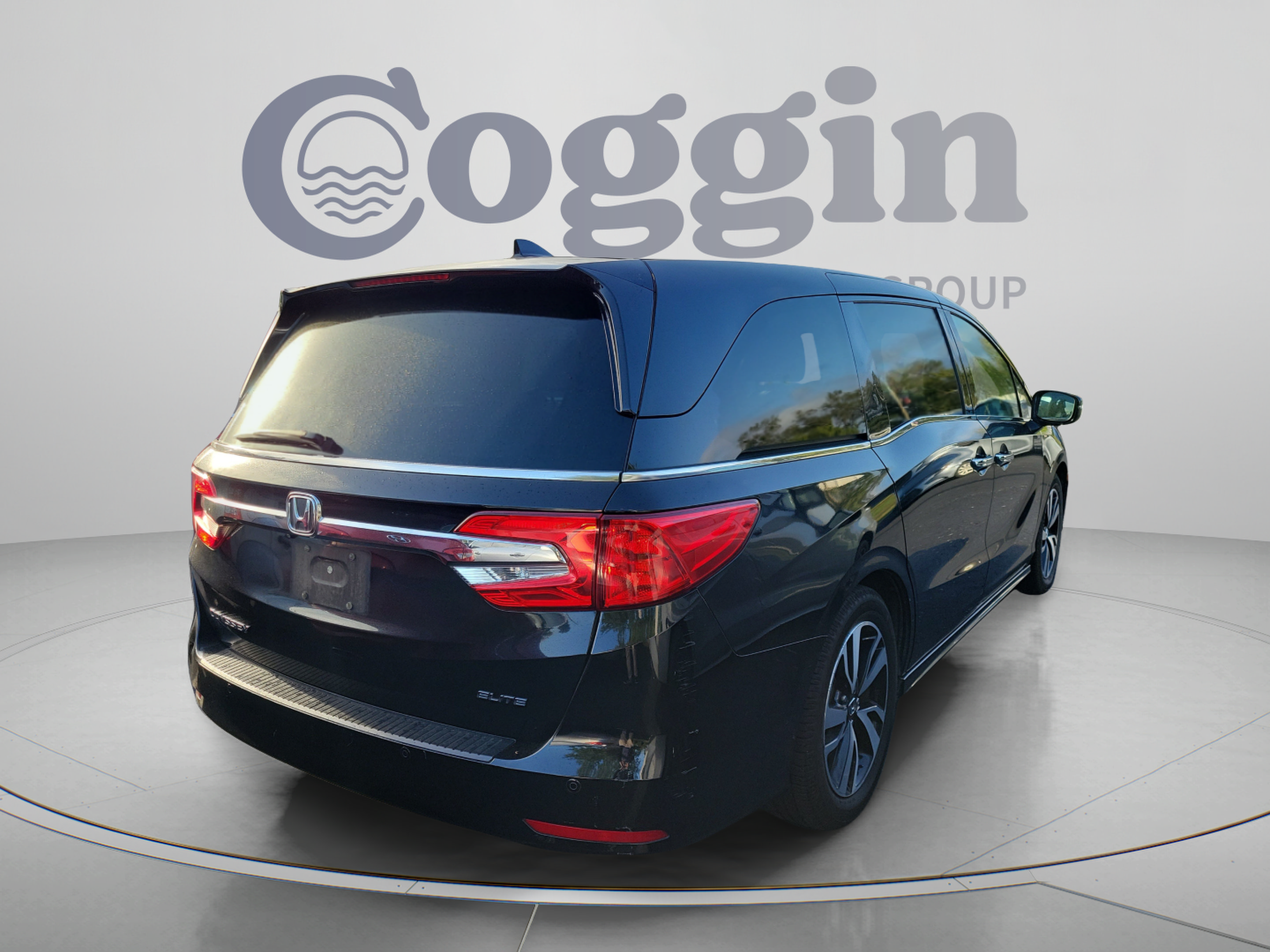 Used 2019 Honda Odyssey Elite image 5