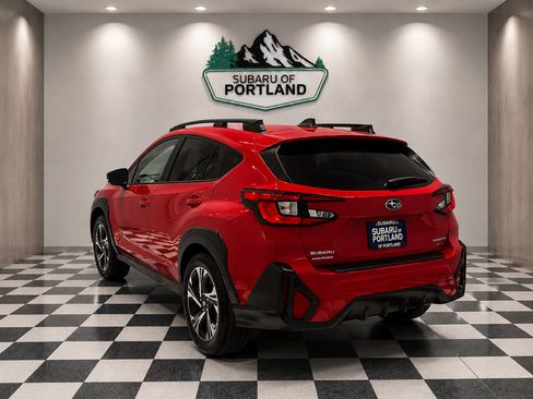 Certified 2025 Subaru Crosstrek 2.5i Premium AWD/4WD image 4