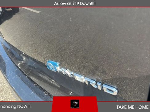 Used 2019 Chrysler Pacifica Touring-L FWD image 23