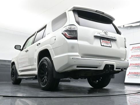 Used 2017 Toyota 4Runner Limited image 35