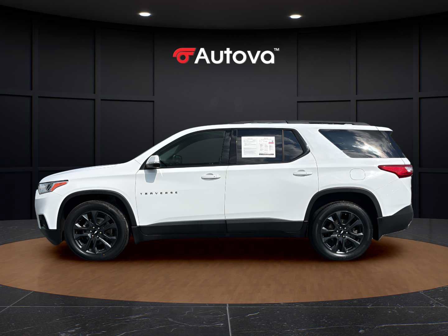 Used 2021 Chevrolet Traverse RS AWD/4WD image 2