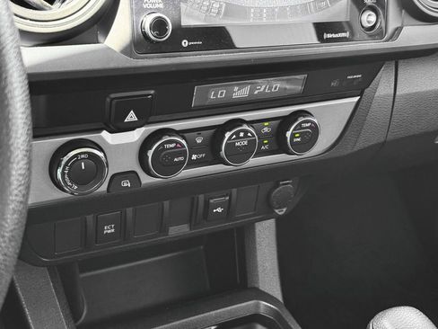 Used 2023 Toyota Tacoma SR AWD/4WD image 22