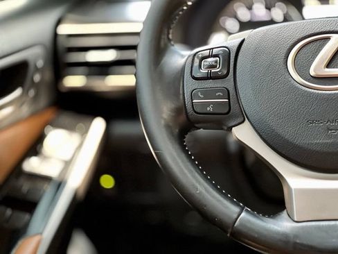 Used 2018 Lexus IS 300 AWD w/ Comfort Package image 34