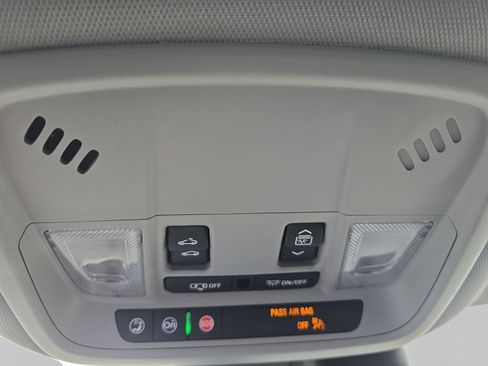 Used 2024 Chevrolet Malibu LT image 25