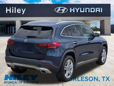 Used 2023 Mercedes-Benz GLA 250 image 4