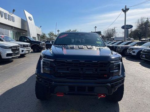 Certified 2025 Ford F150 Raptor w/ Equipment Group 803A Raptor R AWD/4WD image 9