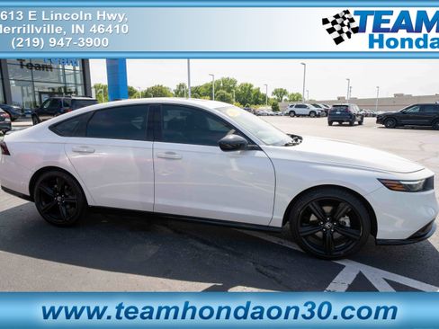 Used 2024 Honda Accord Sport image 1
