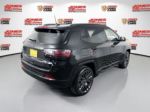 Used 2022 Jeep Compass High Altitude AWD/4WD image 17