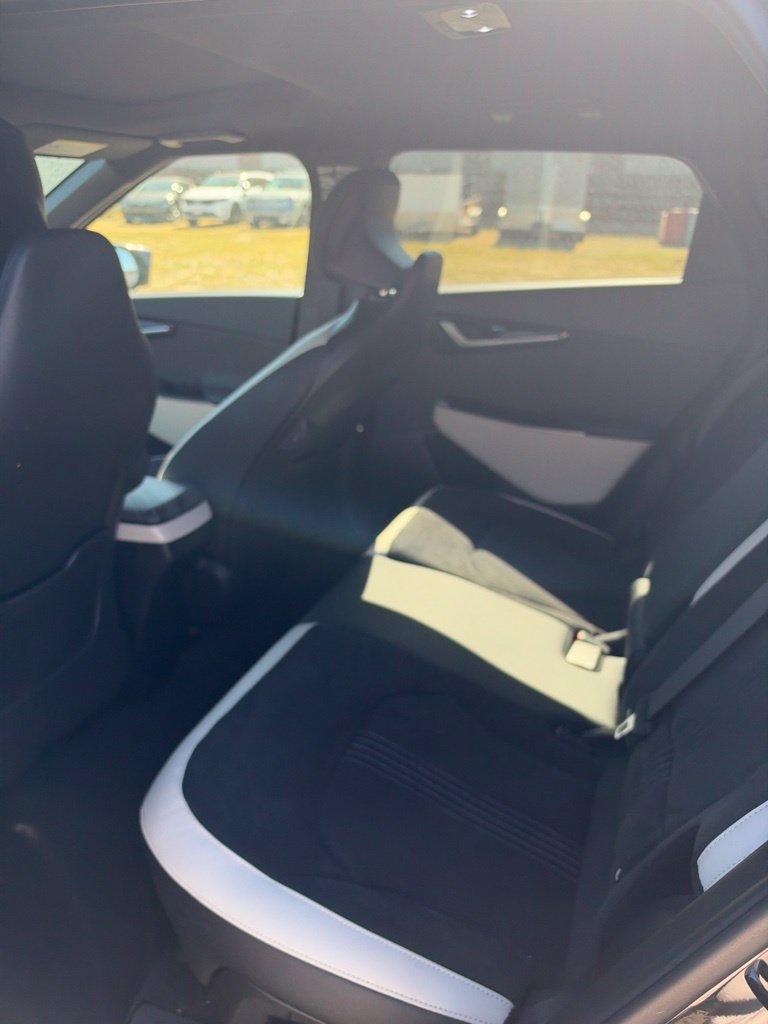 Certified 2024 Kia EV6 GT-Line AWD/4WD image 10