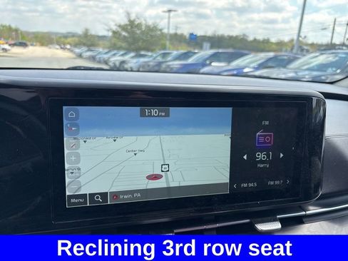 Used 2023 Kia Carnival EX FWD image 22