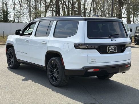 New 2026 Jeep Grand Wagoneer Summit AWD/4WD image 11
