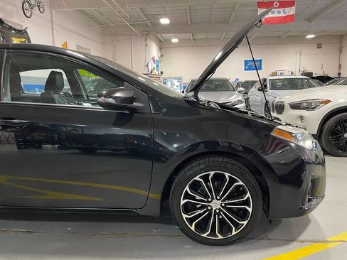 Used 2015 Toyota Corolla S image 32